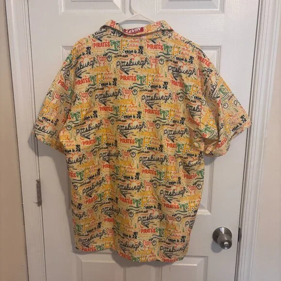 Pittsburgh Pirates Baseball City Hawaiian Shirt 2025 Giveaway Mens Sz AXL - Picture 2 of 4
